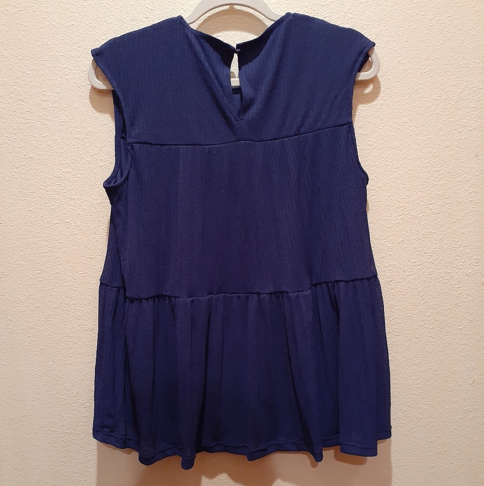 Blue Blouse - Picture 4 of 4